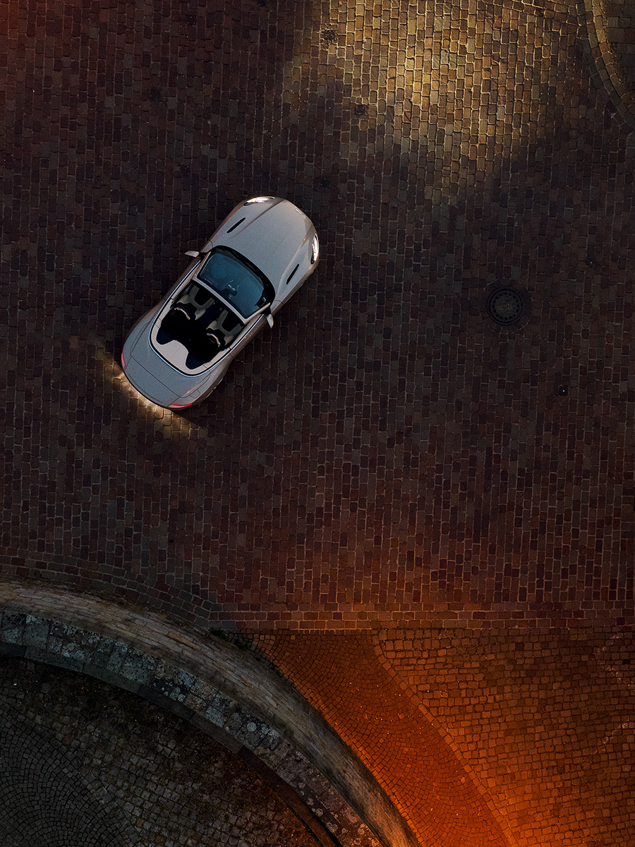 Aston Martin DB 11 Volante